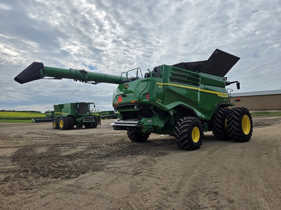 2024 John Deere X9 1000 Combine