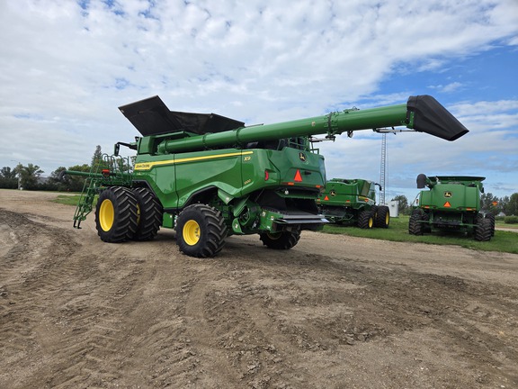 2024 John Deere X9 1000 Combine