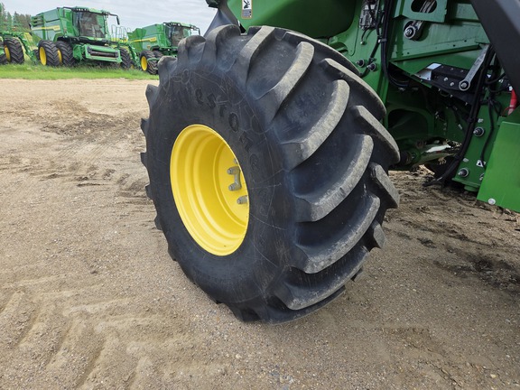 2024 John Deere X9 1000 Combine