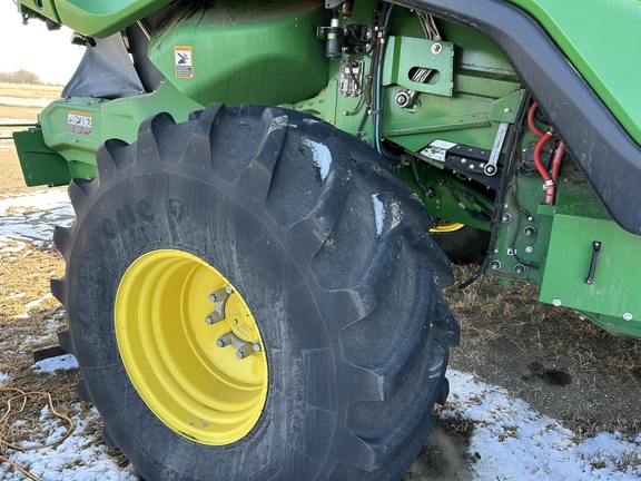 2024 John Deere X9 1000 Combine