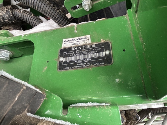 2024 John Deere X9 1000 Combine