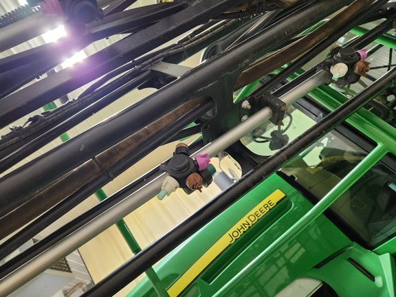 2011 John Deere 4830 Sprayer/High Clearance