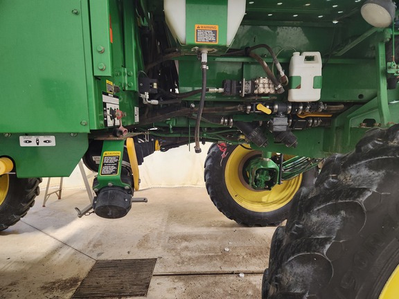 2011 John Deere 4830 Sprayer/High Clearance