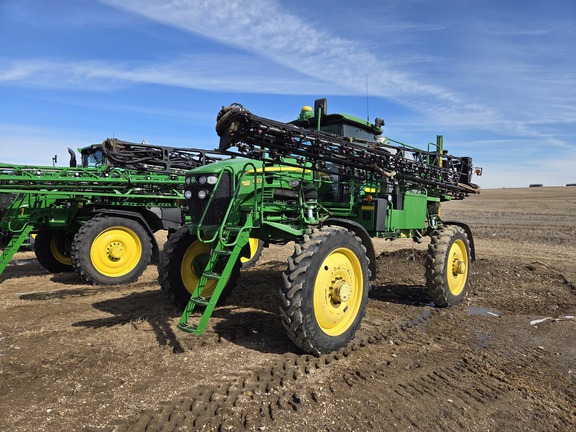2011 John Deere 4830 Sprayer/High Clearance