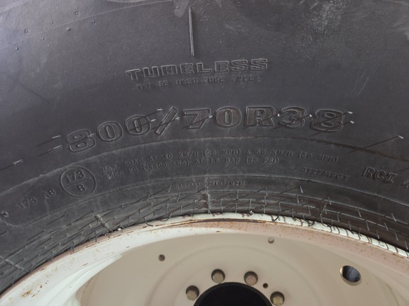 2009 New Holland T9050 Tractor 4WD