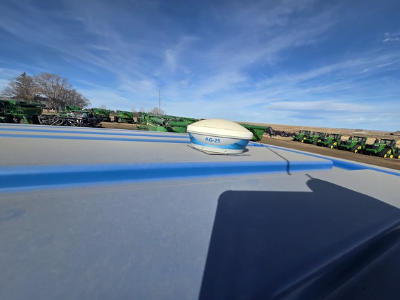 2009 New Holland T9050 Tractor 4WD