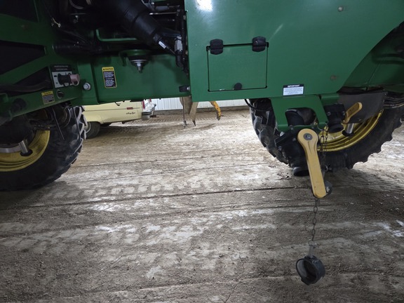 2015 John Deere R4045 Sprayer/High Clearance