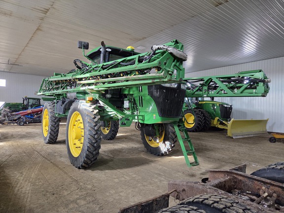 2015 John Deere R4045 Sprayer/High Clearance