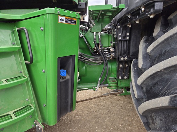 2023 John Deere 9R 590 Tractor 4WD