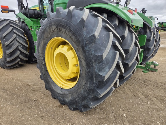 2023 John Deere 9R 590 Tractor 4WD