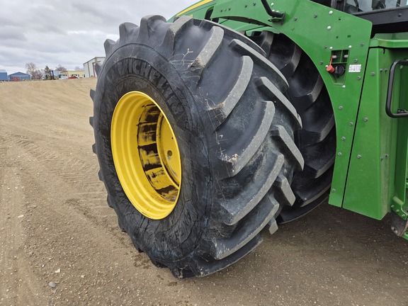 2023 John Deere 9R 590 Tractor 4WD