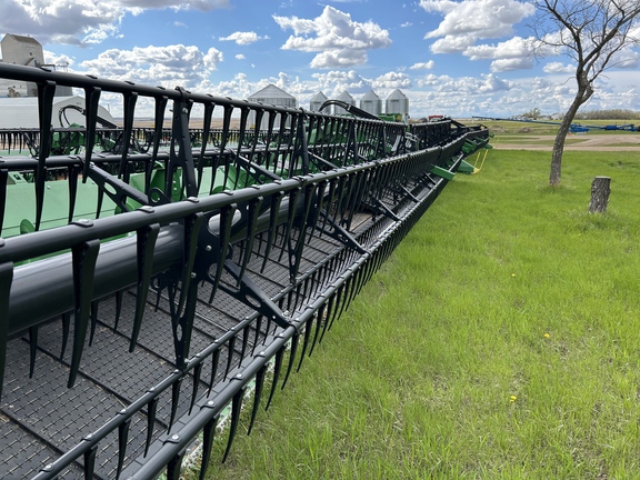 2025 John Deere HDF 45 Header Combine