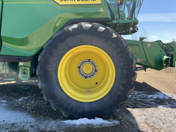 2024 John Deere X9 1000 Combine