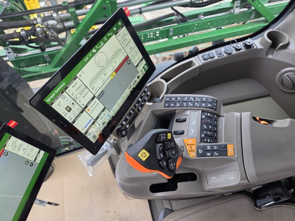 2025 John Deere 412R Sprayer/High Clearance