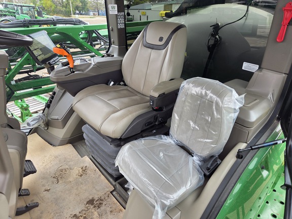 2025 John Deere 412R Sprayer/High Clearance