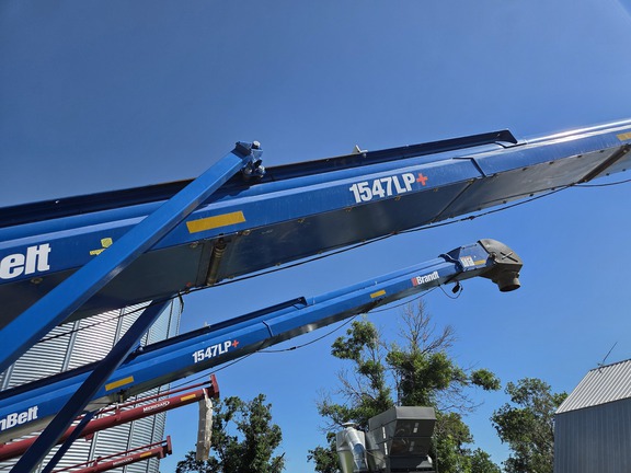 2021 Brandt 1547 LP+ Grain Auger