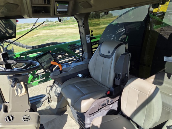 2025 John Deere 616R Sprayer/High Clearance