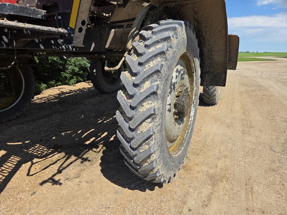 2014 Case IH 4430 Sprayer/High Clearance