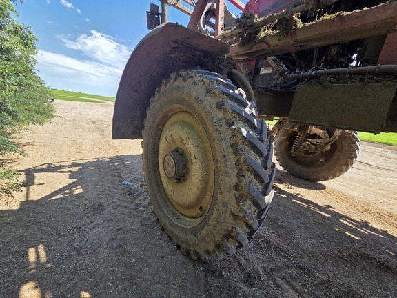 2014 Case IH 4430 Sprayer/High Clearance