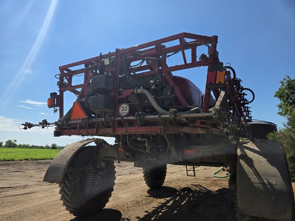2014 Case IH 4430 Sprayer/High Clearance