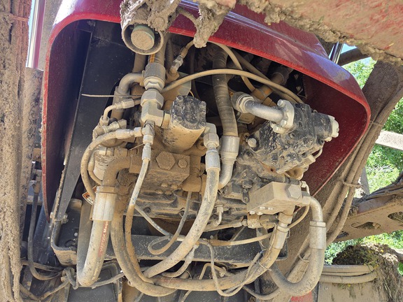 2014 Case IH 4430 Sprayer/High Clearance