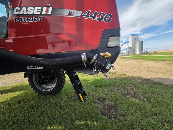 2014 Case IH 4430 Sprayer/High Clearance