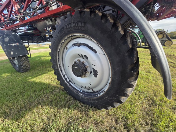 2014 Case IH 4430 Sprayer/High Clearance