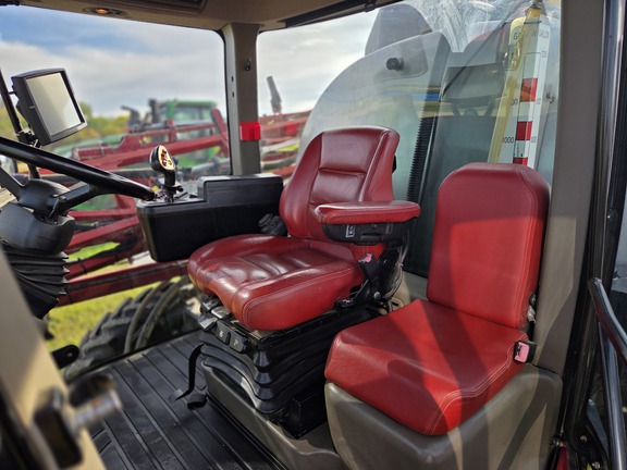 2014 Case IH 4430 Sprayer/High Clearance