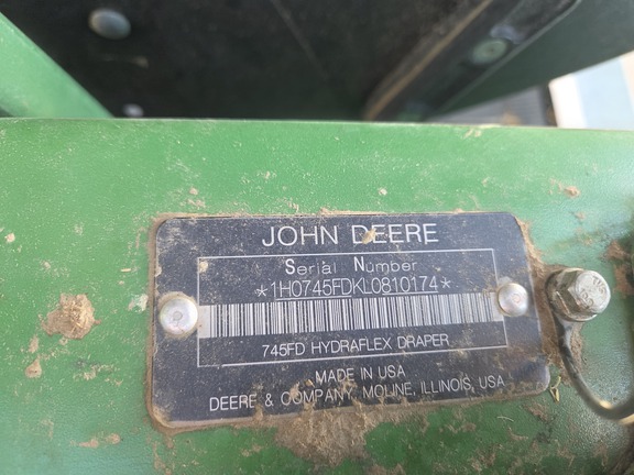 2020 John Deere 745FD Header Combine