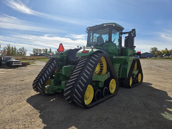 2025 John Deere 9RX 590 Tractor Rubber Track