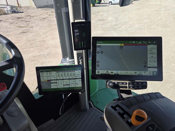 2025 John Deere 9RX 590 Tractor Rubber Track