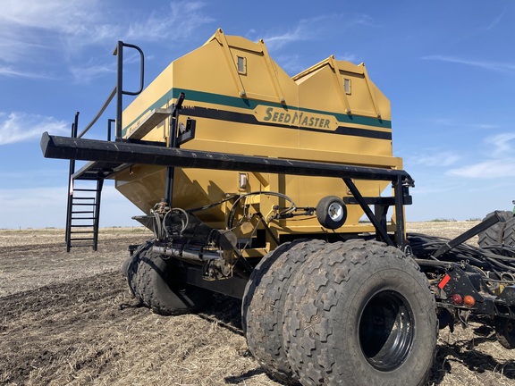 2005 Seed Master 60-11 SXG600 Air Seeder