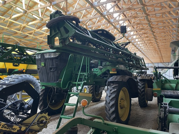 2016 John Deere R4038 Sprayer/High Clearance