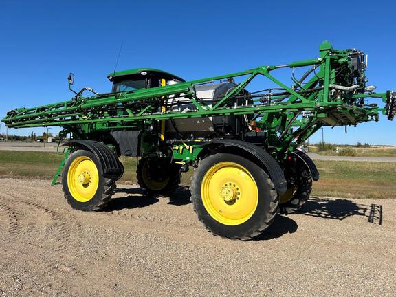 2016 John Deere R4038 Sprayer/High Clearance