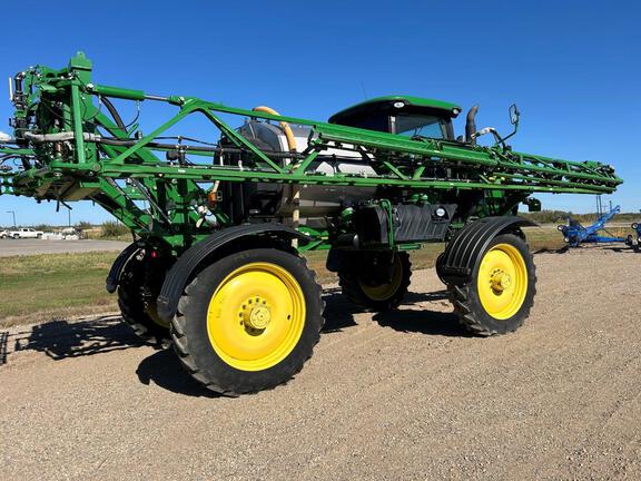 2016 John Deere R4038 Sprayer/High Clearance