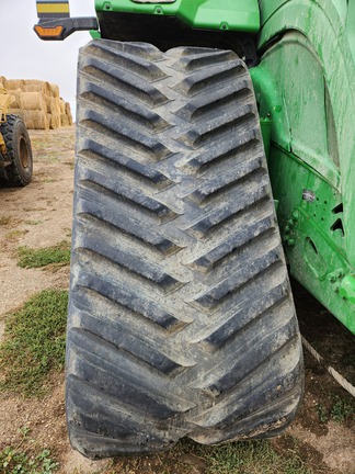 2022 John Deere 9RX 590 Tractor Rubber Track