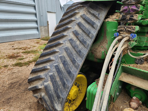 2022 John Deere 9RX 590 Tractor Rubber Track