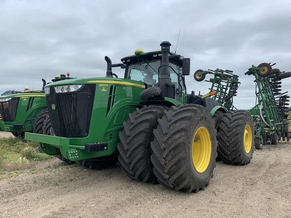 2021 John Deere 9520R Tractor 4WD