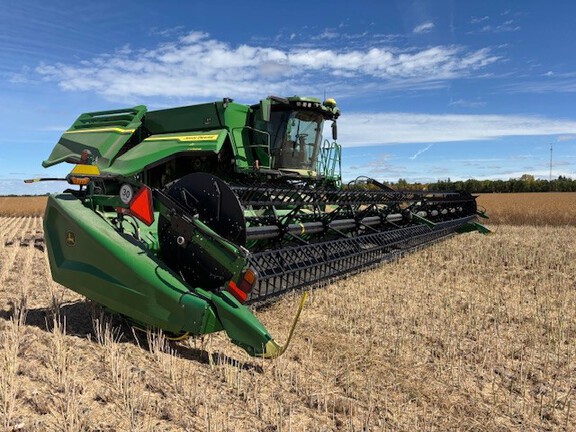 2023 John Deere HD45F Header Combine