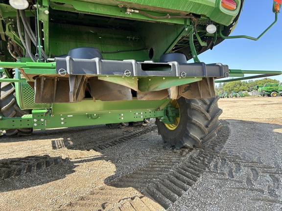 2018 John Deere S790 Combine