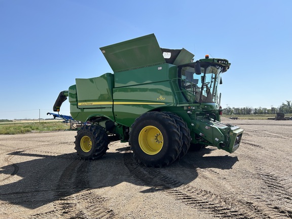 2018 John Deere S790 Combine