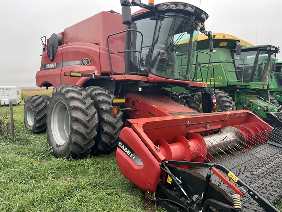 2014 Case IH 8230 Combine