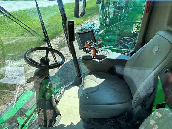 2019 John Deere S770 Combine