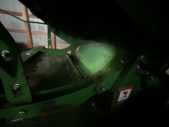 2017 John Deere S670 Combine