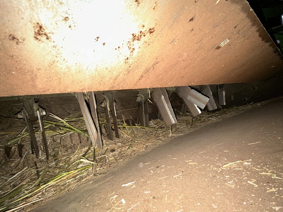 2017 John Deere S670 Combine