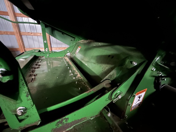 2017 John Deere S670 Combine