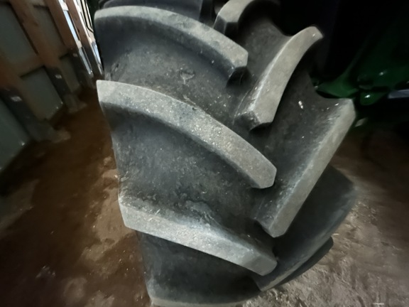 2017 John Deere S670 Combine