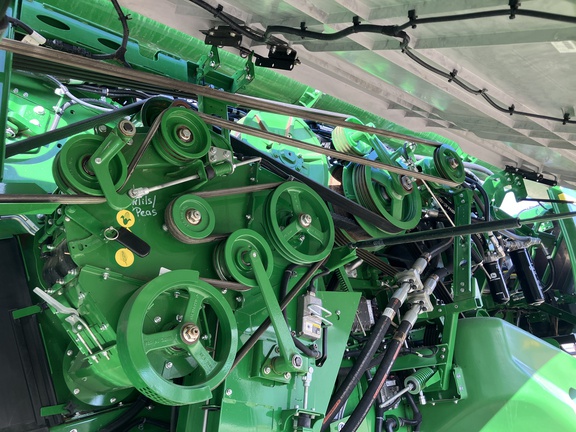 2023 John Deere X9 1000 Combine