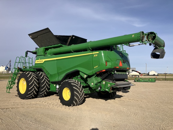 2023 John Deere X9 1000 Combine