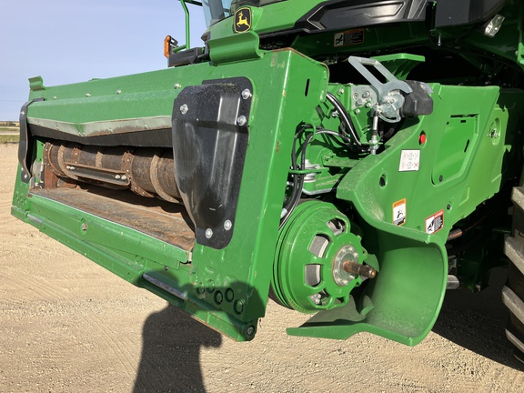 2023 John Deere X9 1000 Combine